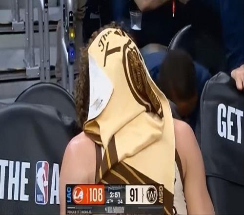 湖人,负领跑全联,防守双星助,杏彩娱乐官网玩家首选,杏彩娱乐官网H5,杏彩娱乐官网游戏平台