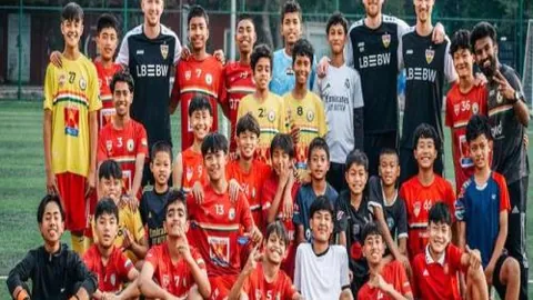 摩尔多瓦女足期号15胜10，专家质合分析前区十码