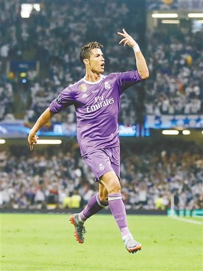 地球迷高漲 地球迷高漲